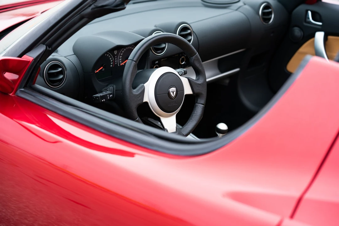 2008 Tesla Roadster - Image 6 of 31