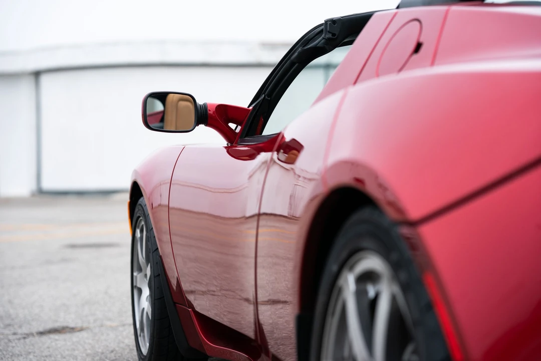2008 Tesla Roadster - Image 3 of 31
