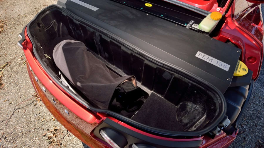 2008 Tesla Roadster - Image 7 of 31
