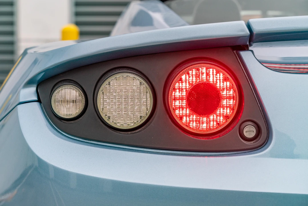 2008 Tesla Roadster - Image 26 of 31