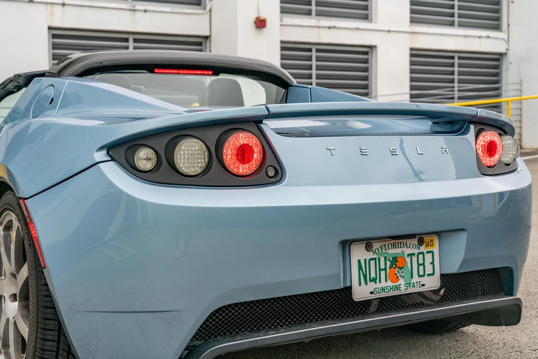2008 Tesla Roadster - Image 24 of 31