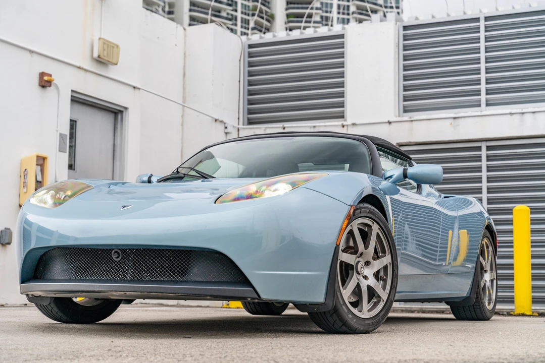 2008 Tesla Roadster - Image 7 of 31