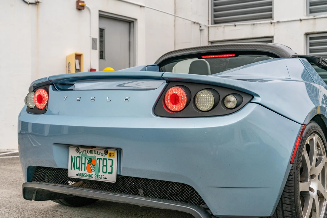 2008 Tesla Roadster - Image 30 of 31