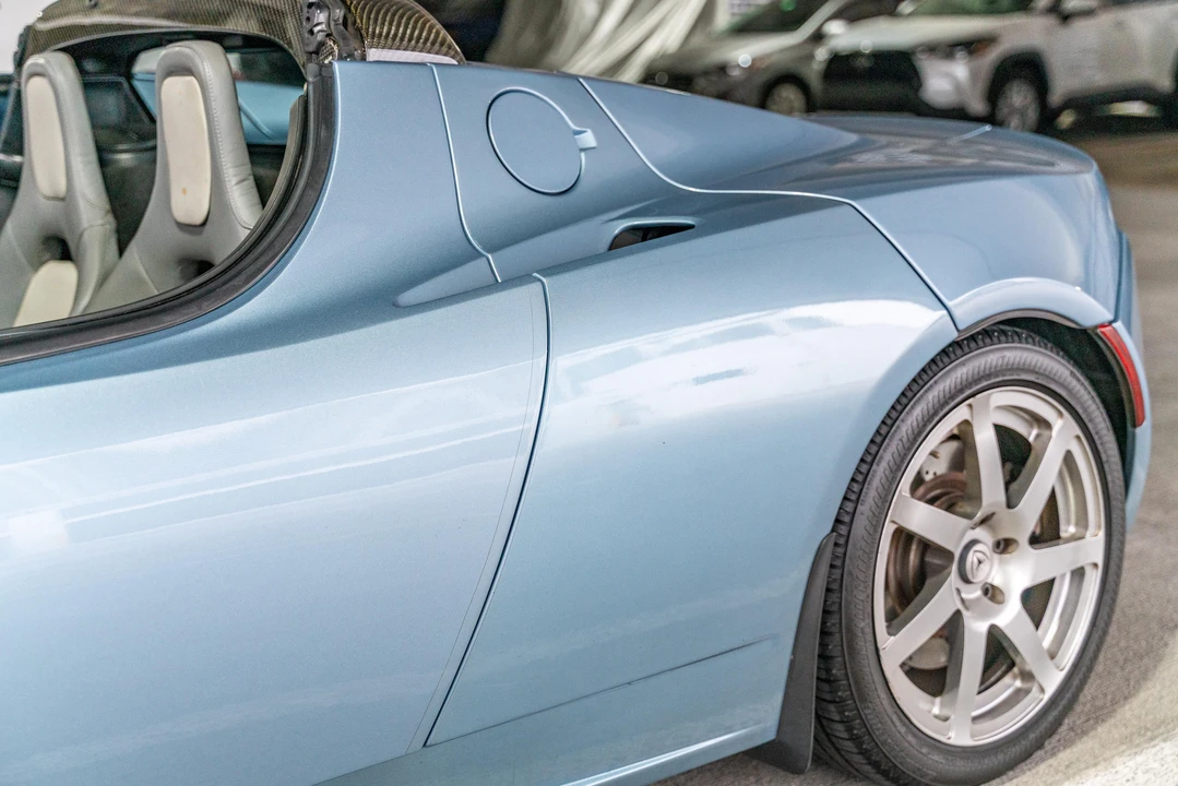 2008 Tesla Roadster - Image 21 of 31