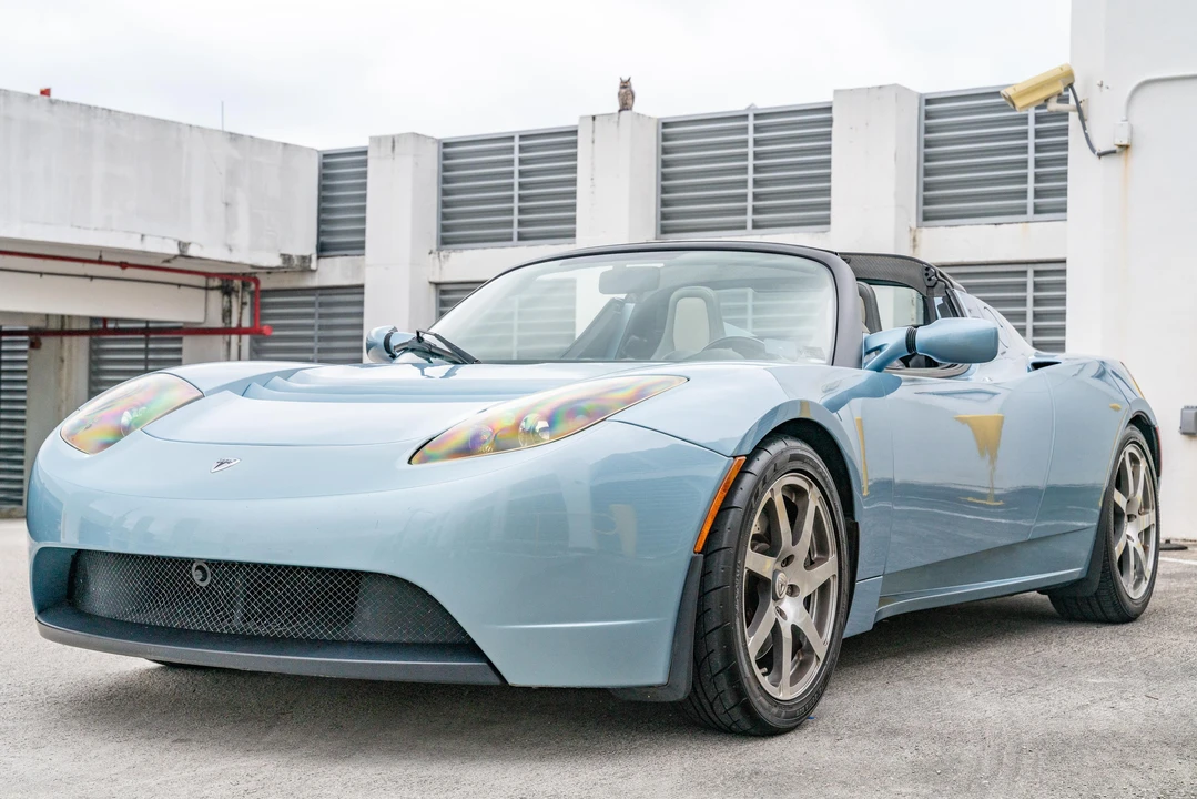 2008 Tesla Roadster - Image 8 of 31