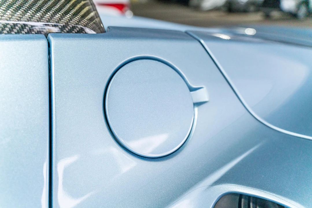 2008 Tesla Roadster - Image 23 of 31
