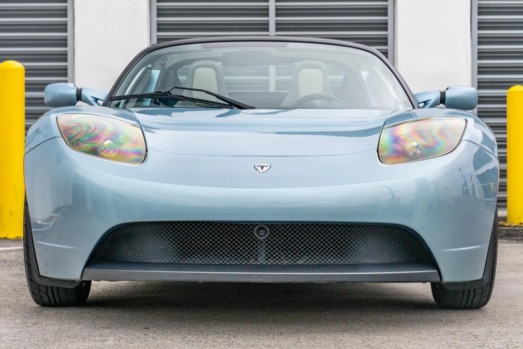 2008 Tesla Roadster - Image 2 of 31