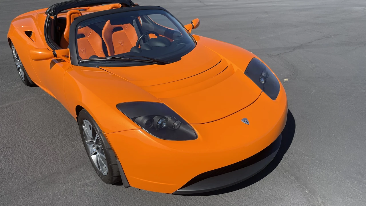 2008 Tesla Roadster - Image 18 of 31