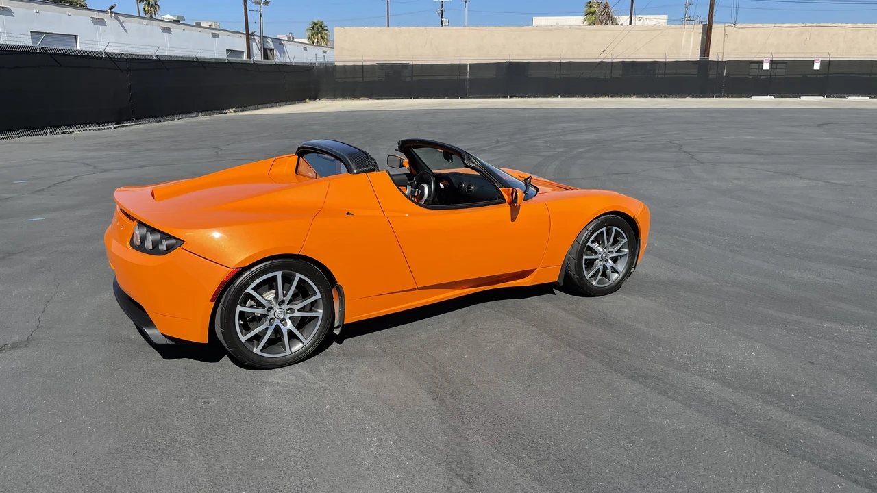 2008 Tesla Roadster - Image 20 of 31