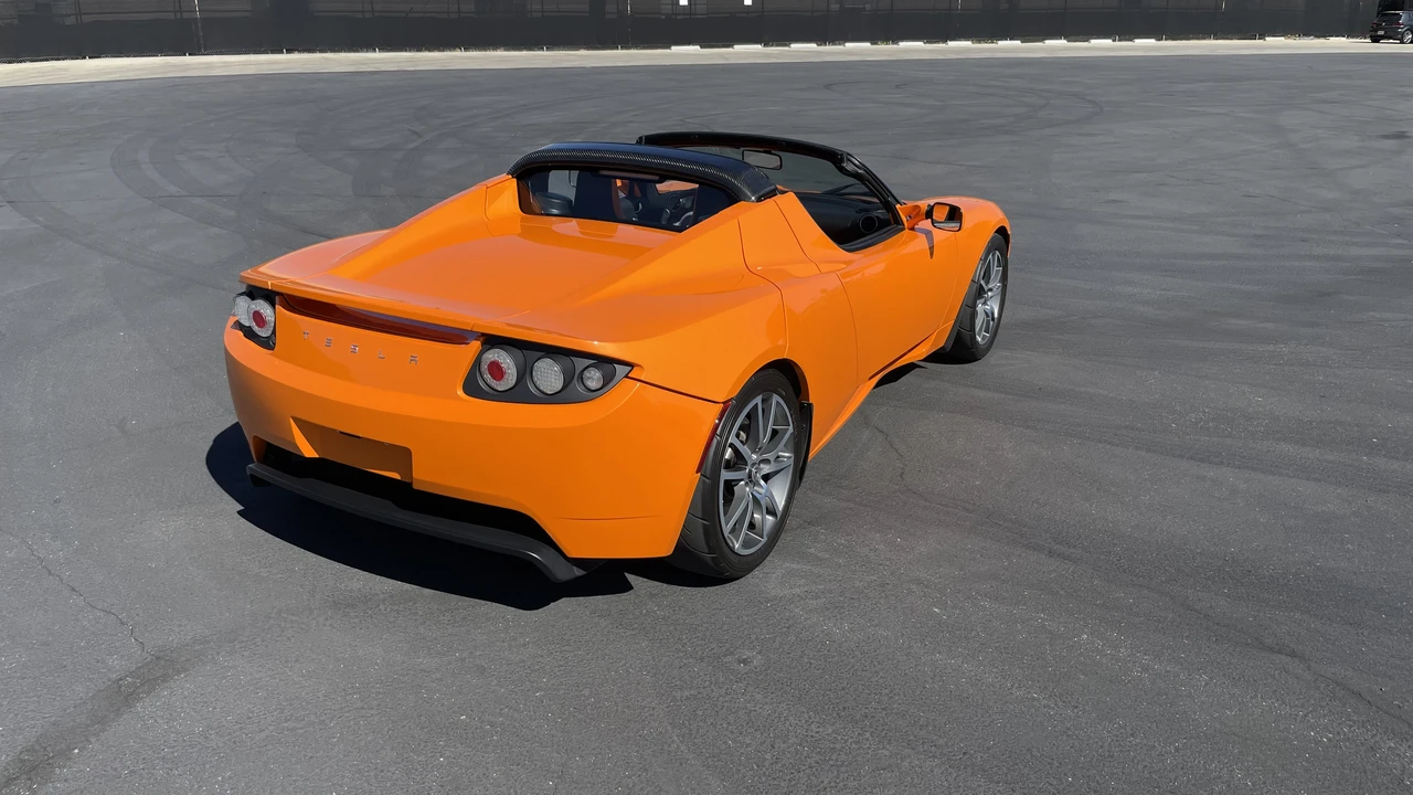 2008 Tesla Roadster - Image 4 of 31