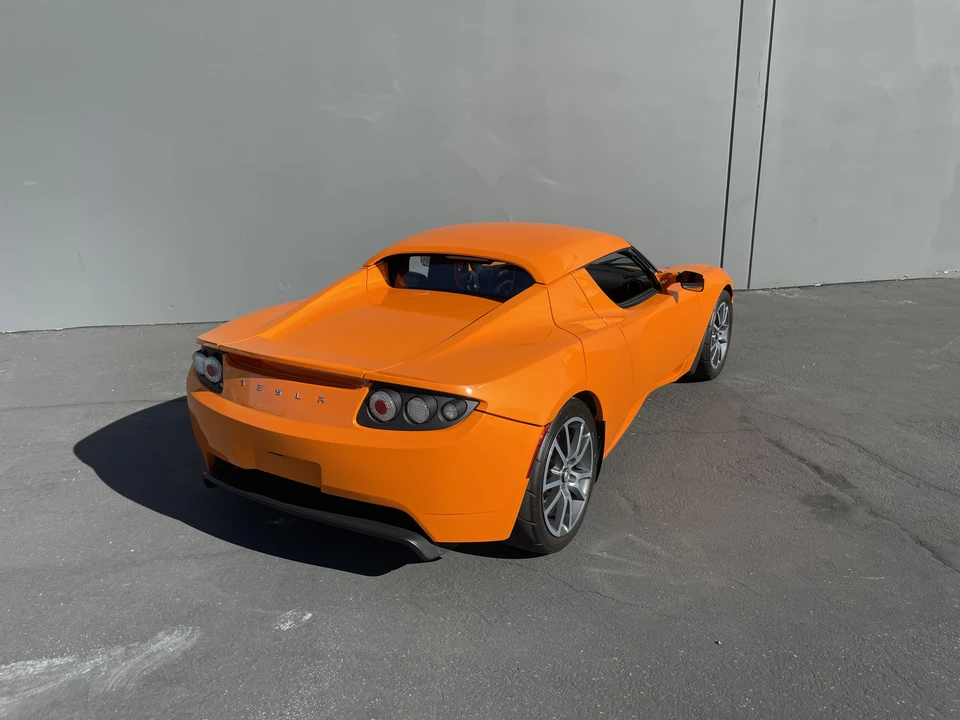2008 Tesla Roadster - Image 10 of 31