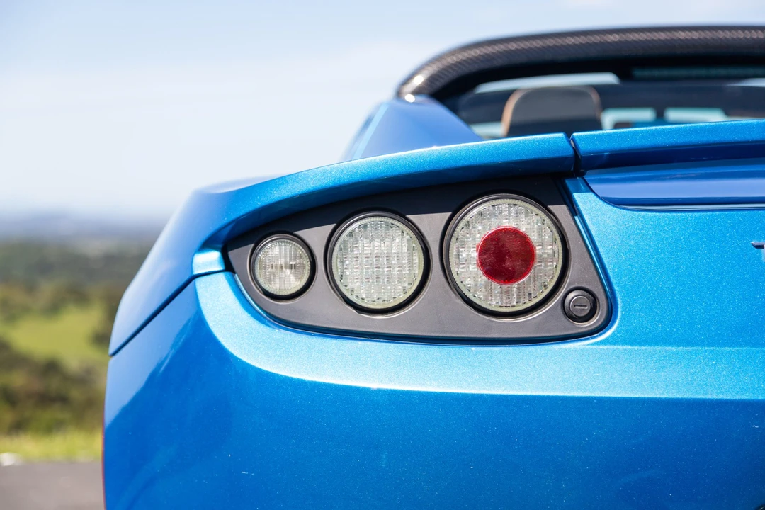 2008 Tesla Roadster - Image 21 of 31