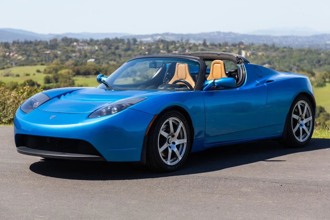 2008 Tesla Roadster - Image 2 of 31