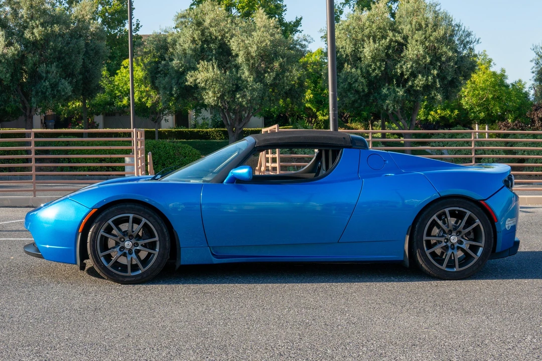 2008 Tesla Roadster - Image 3 of 31