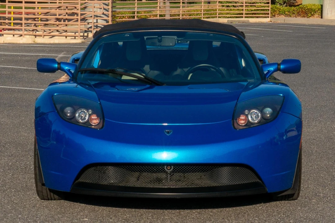2008 Tesla Roadster - Image 2 of 31