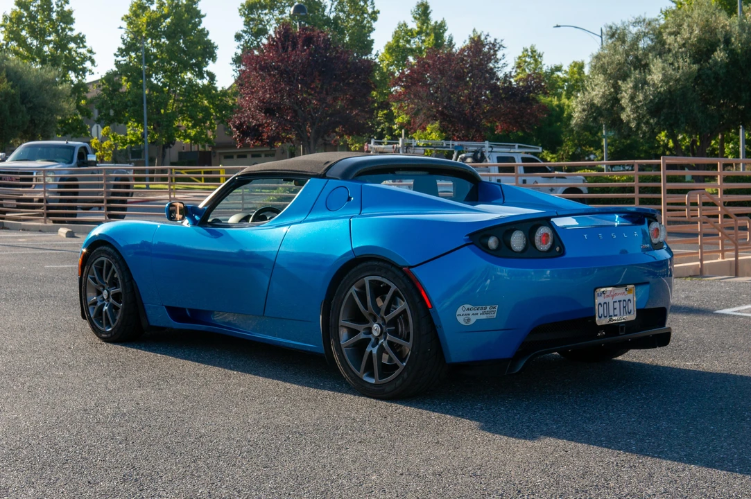 2008 Tesla Roadster - Image 9 of 31