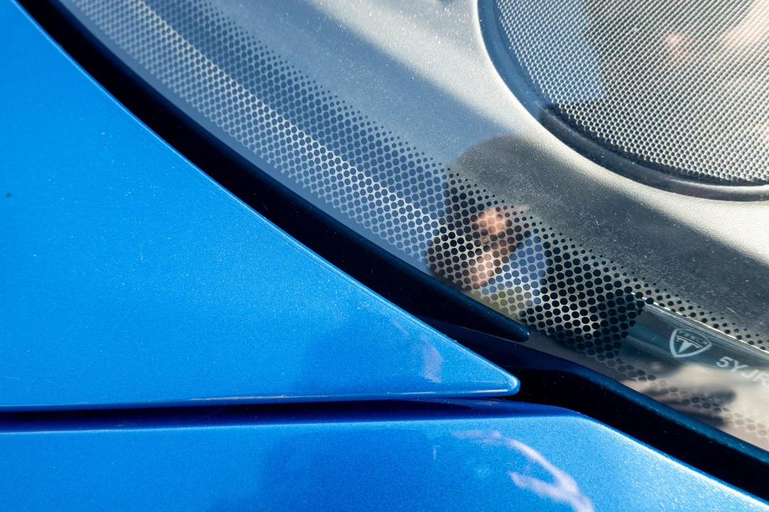 2008 Tesla Roadster - Image 23 of 31