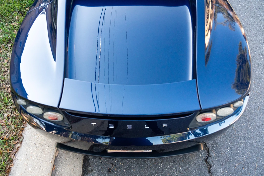 2008 Tesla Roadster - Image 27 of 31