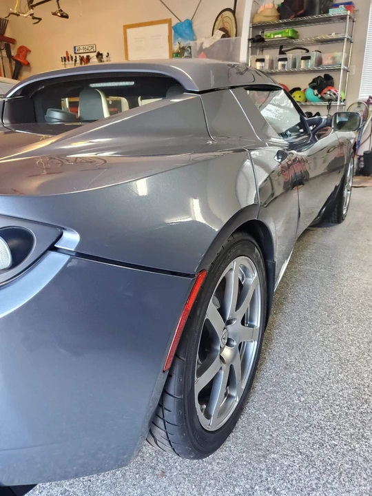 2008 Tesla Roadster - Image 17 of 31