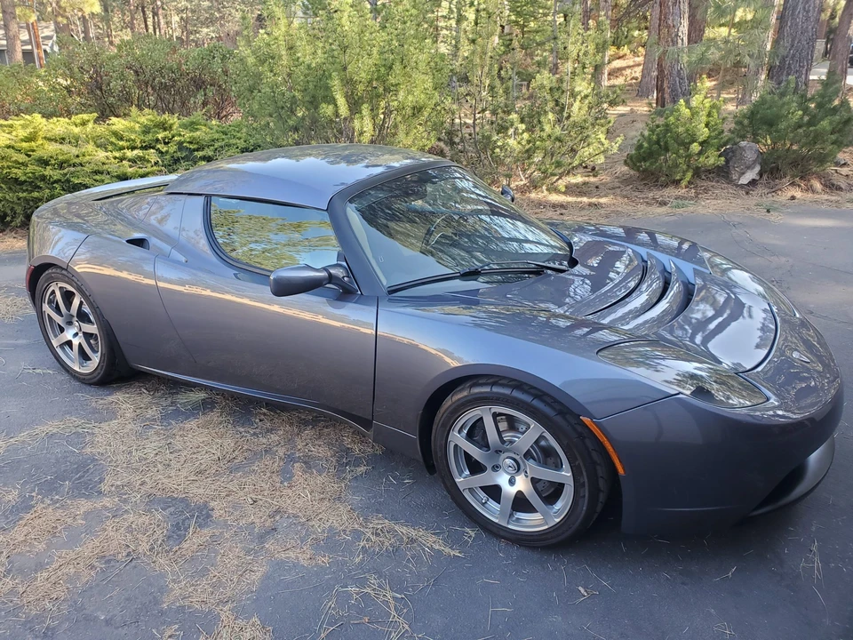 2008 Tesla Roadster - Image 9 of 31