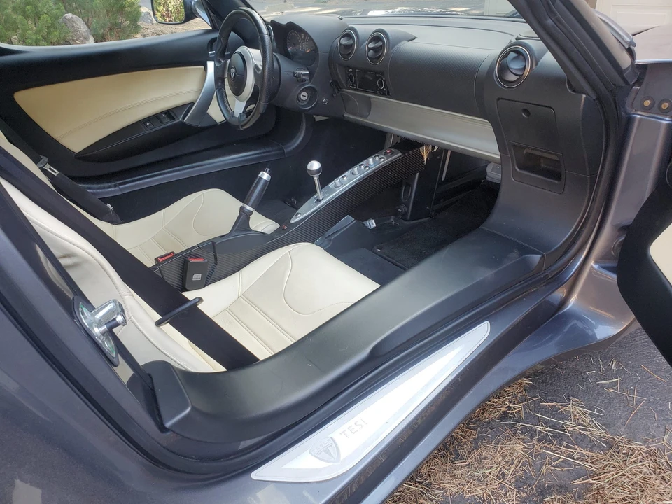 2008 Tesla Roadster - Image 24 of 31