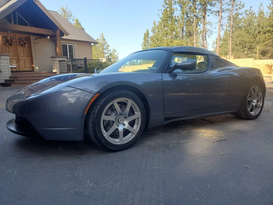 2008 Tesla Roadster - Image 3 of 31