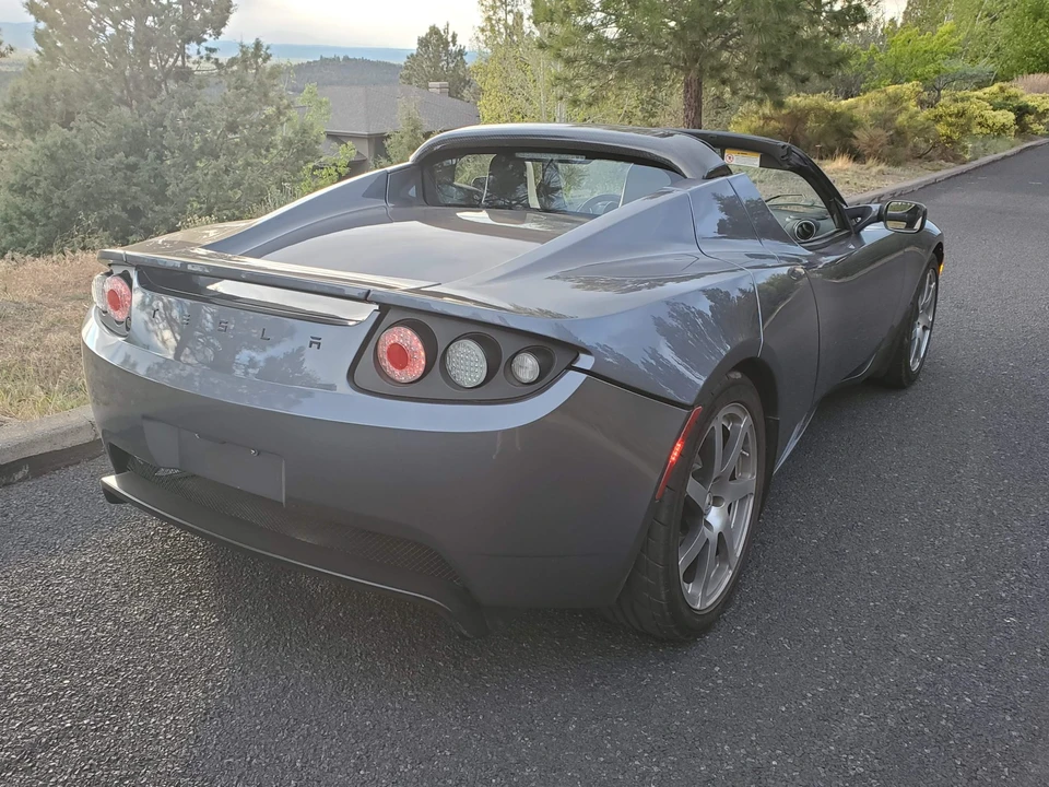 2008 Tesla Roadster - Image 5 of 31