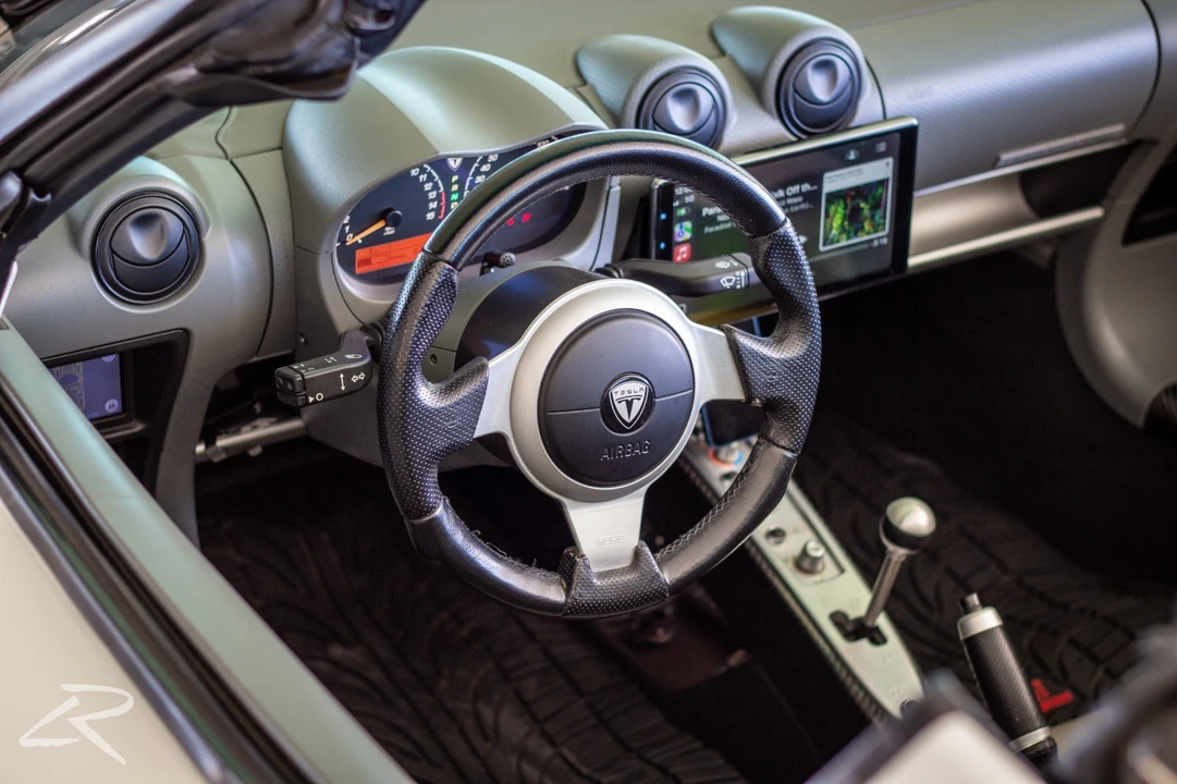 2008 Tesla Roadster - Image 12 of 20