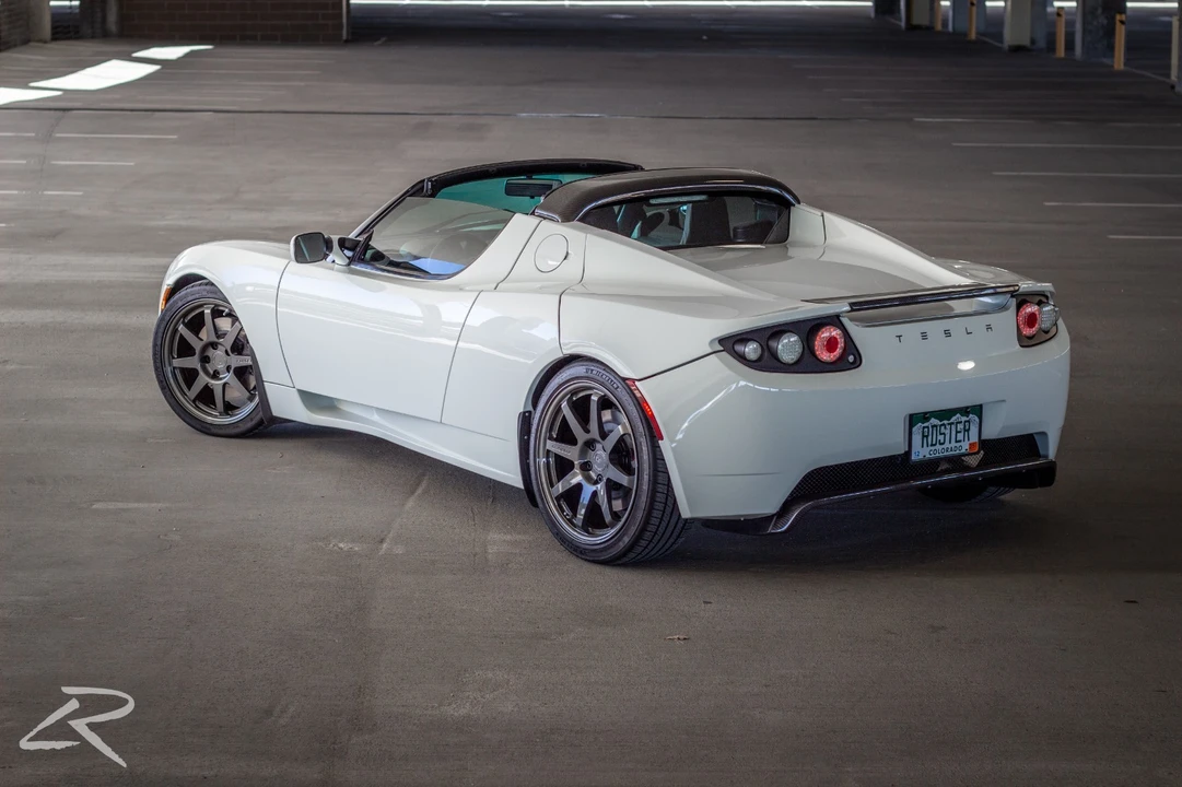 2008 Tesla Roadster - Image 2 of 20