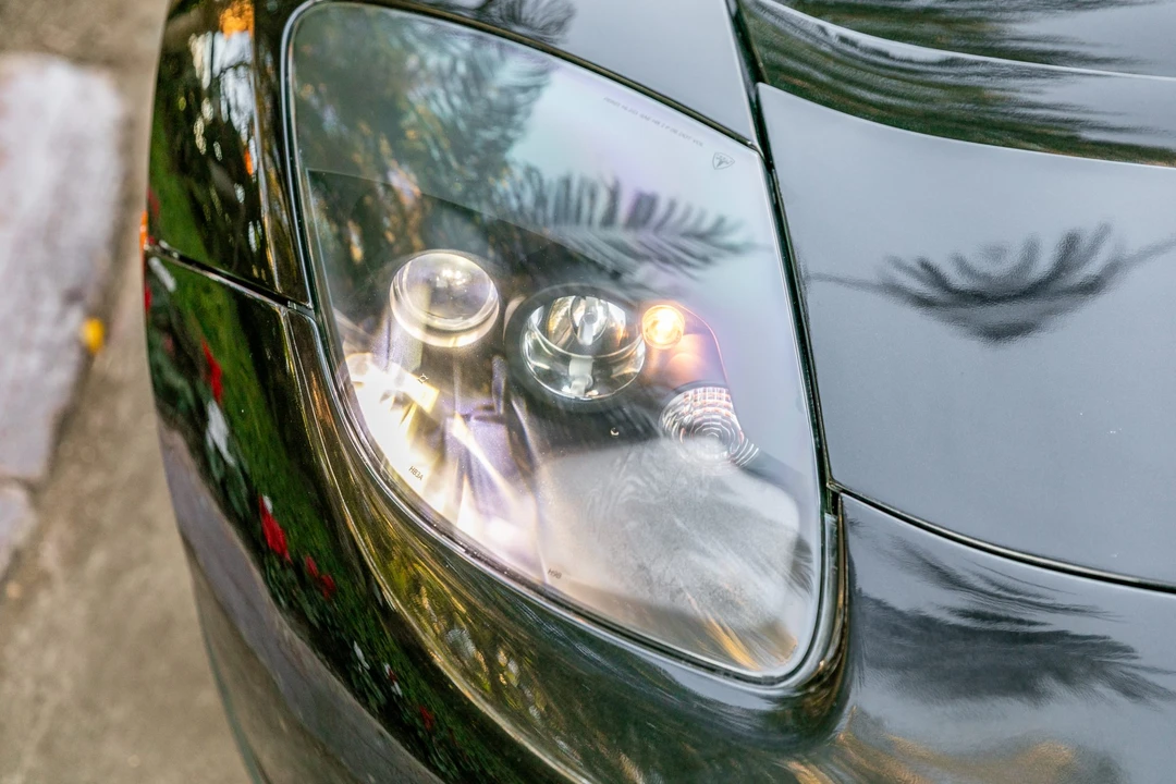 2008 Tesla Roadster - Image 31 of 31