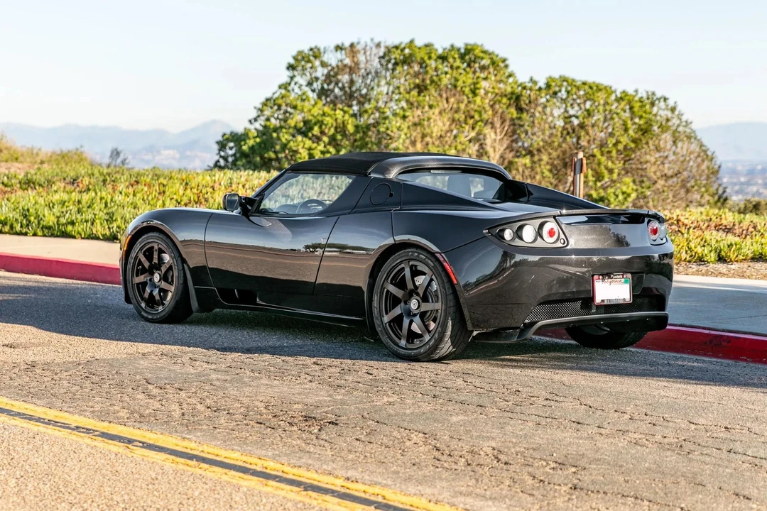 2008 Tesla Roadster - Image 10 of 31