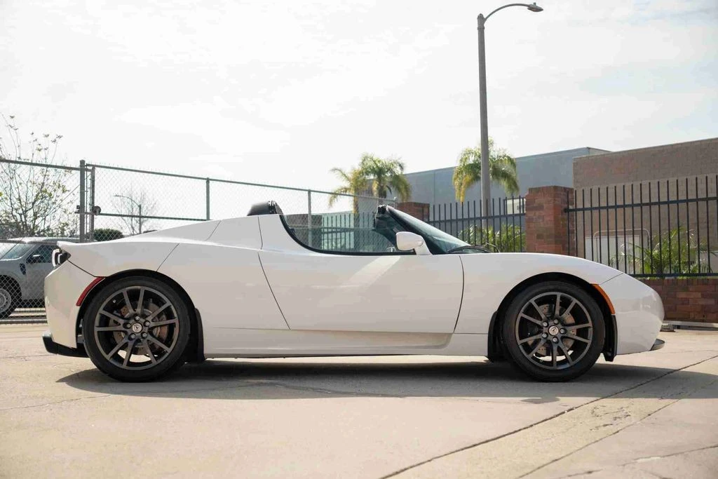 2008 Tesla Roadster - Image 19 of 21