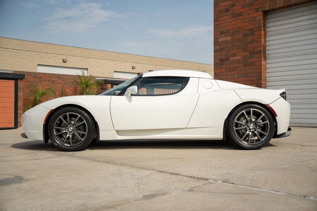 2008 Tesla Roadster - Image 9 of 21