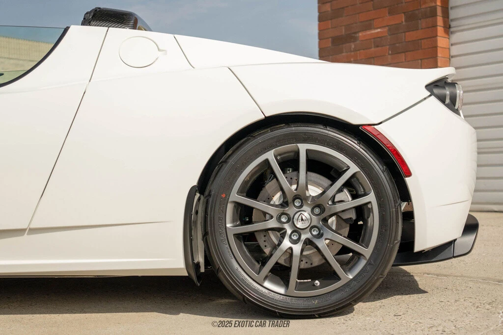2008 Tesla Roadster - Image 5 of 12