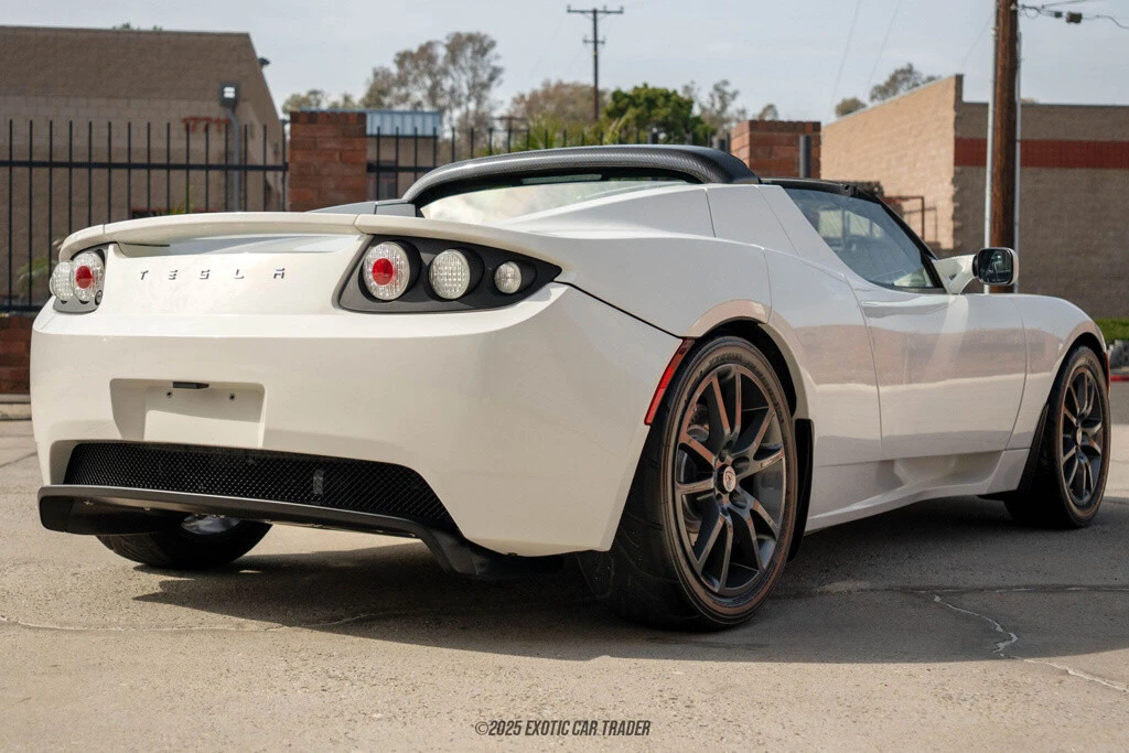 2008 Tesla Roadster - Image 8 of 12