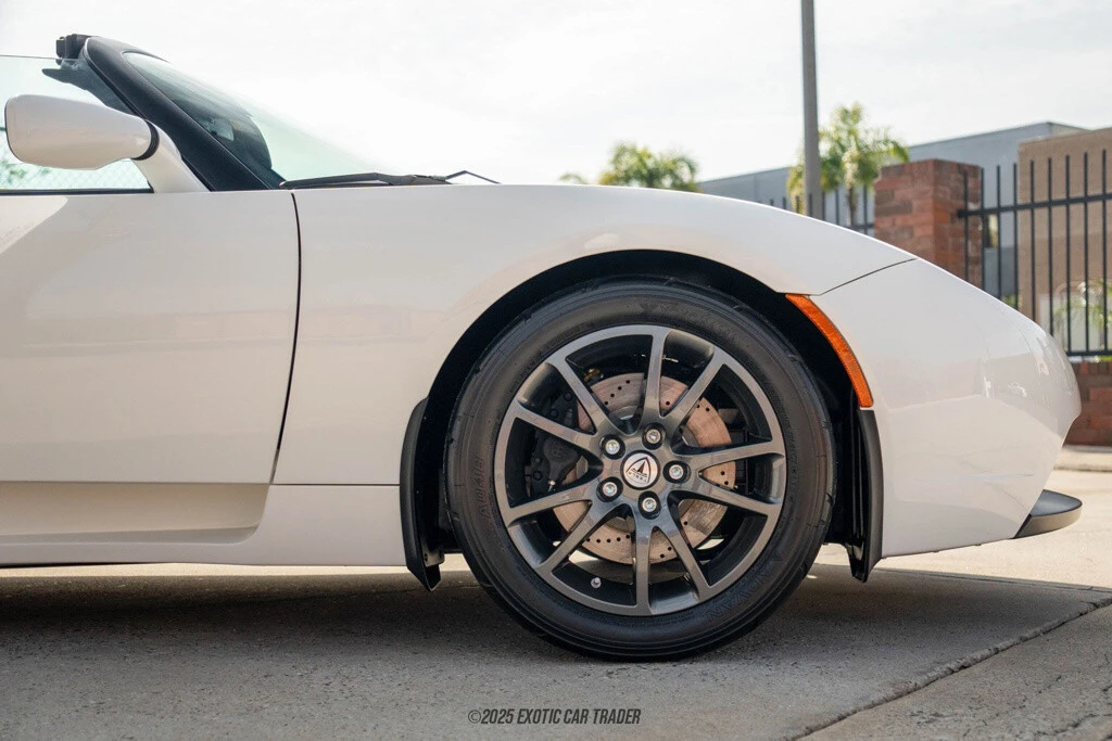 2008 Tesla Roadster - Image 11 of 12
