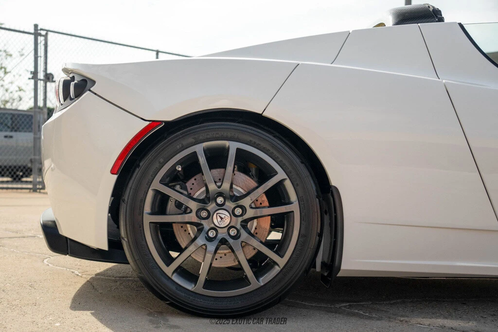 2008 Tesla Roadster - Image 10 of 12