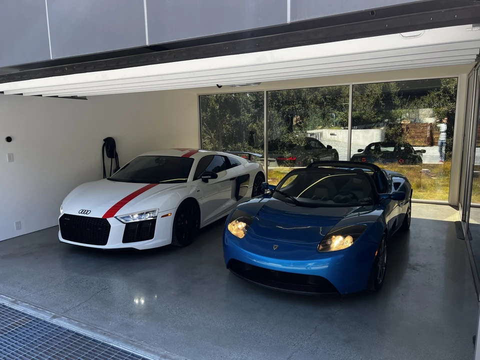 2008 Tesla Roadster - Image 21 of 31