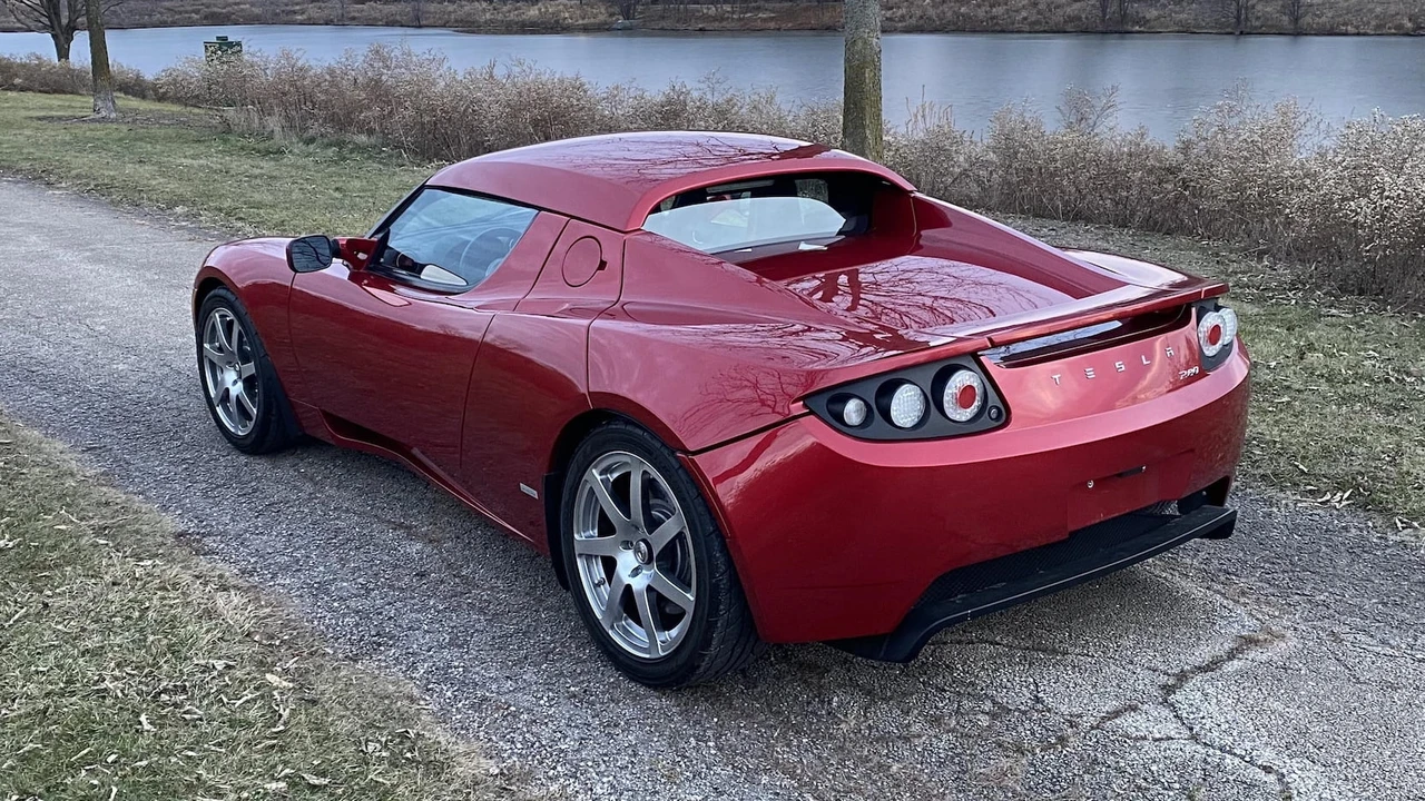 2008 Tesla Roadster - Image 3 of 17