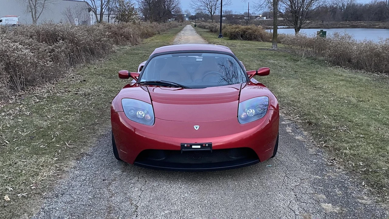 2008 Tesla Roadster - Image 14 of 17