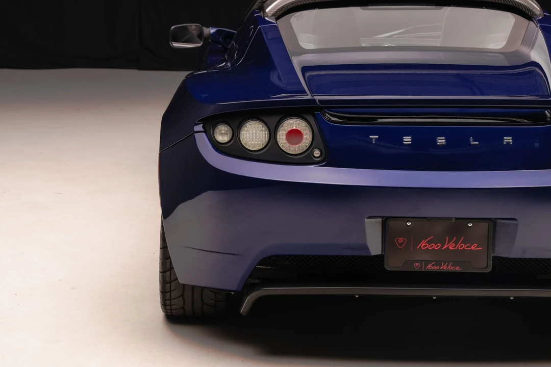2008 Tesla Roadster - Image 24 of 31