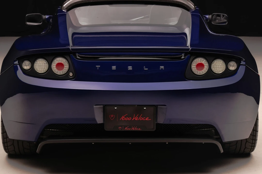 2008 Tesla Roadster - Image 25 of 31