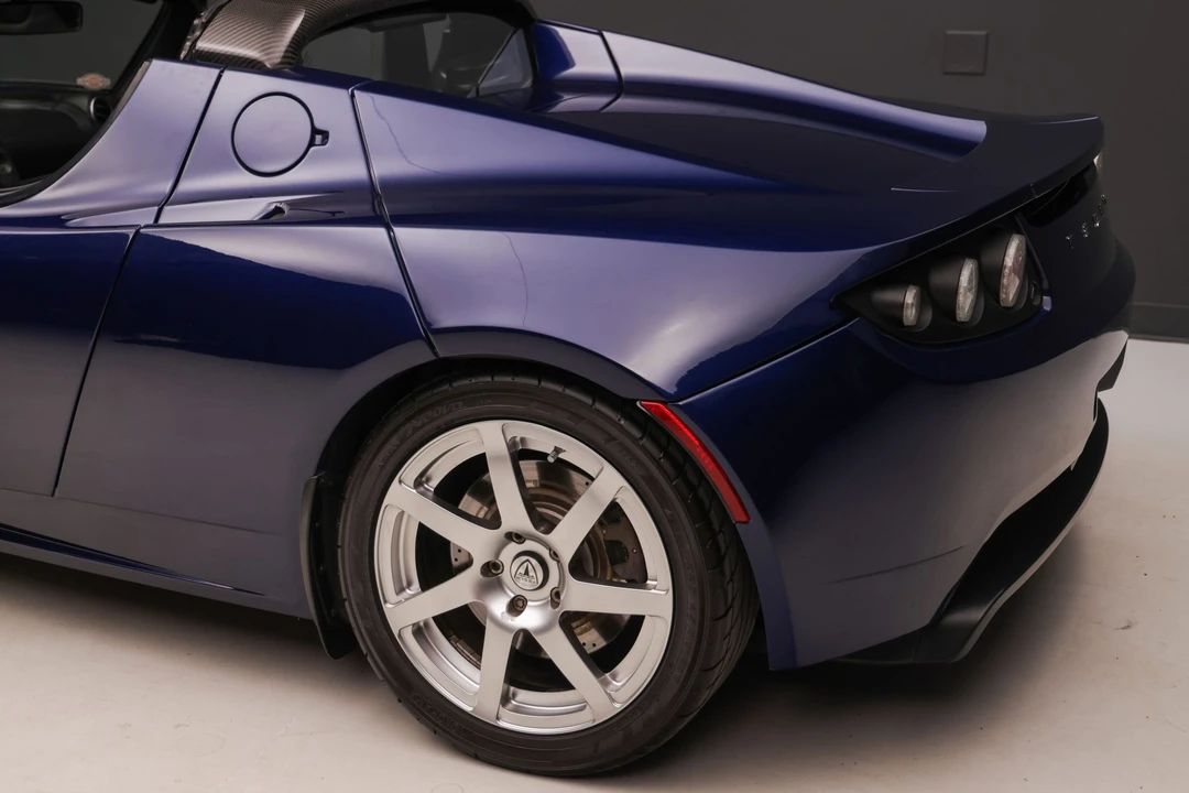 2008 Tesla Roadster - Image 27 of 31