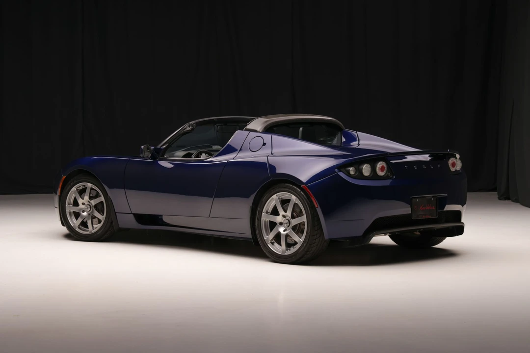 2008 Tesla Roadster - Image 6 of 31