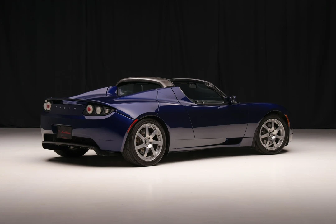2008 Tesla Roadster - Image 8 of 31