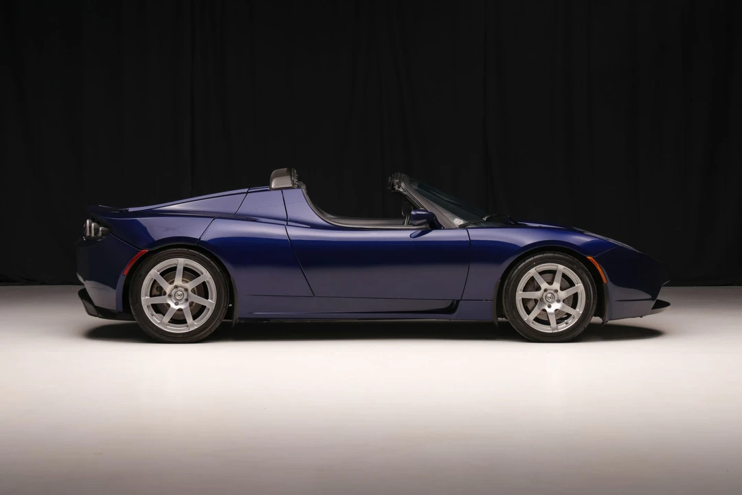 2008 Tesla Roadster - Image 10 of 31