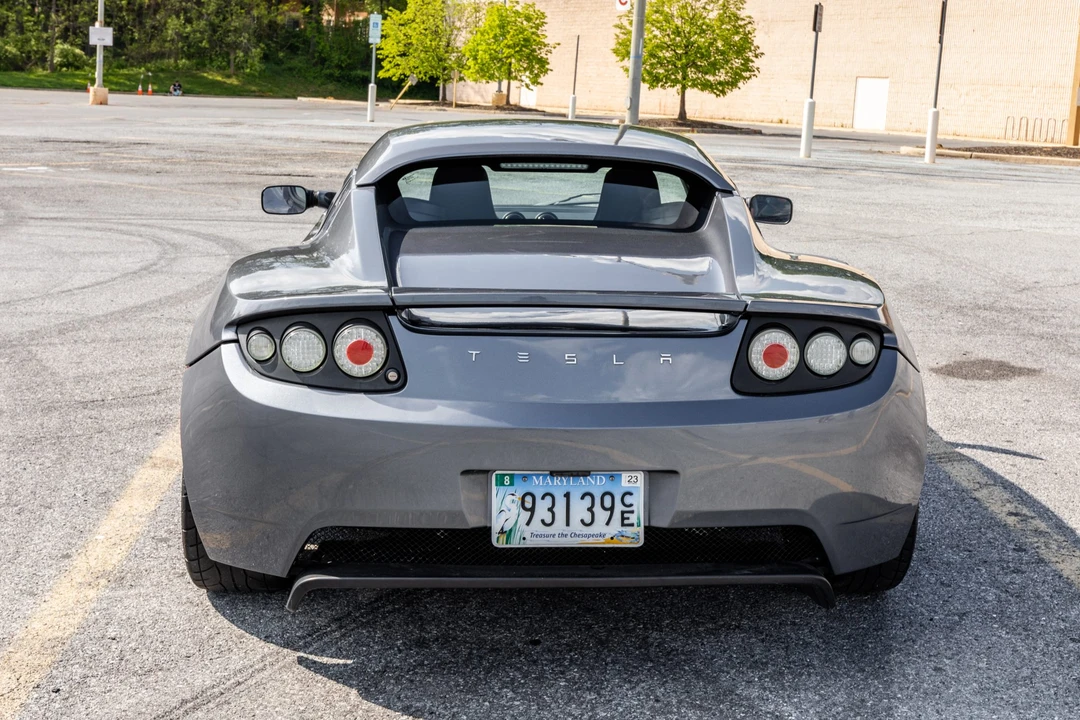 2008 Tesla Roadster - Image 13 of 31