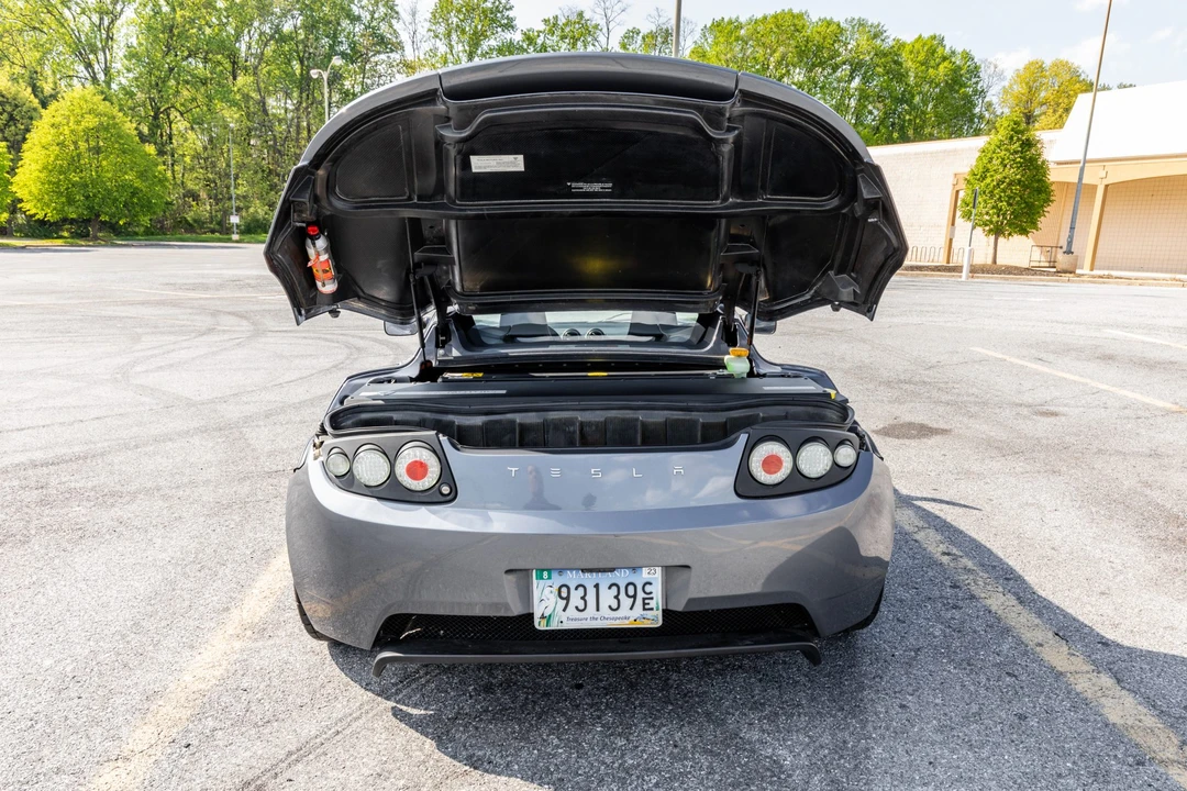 2008 Tesla Roadster - Image 24 of 31