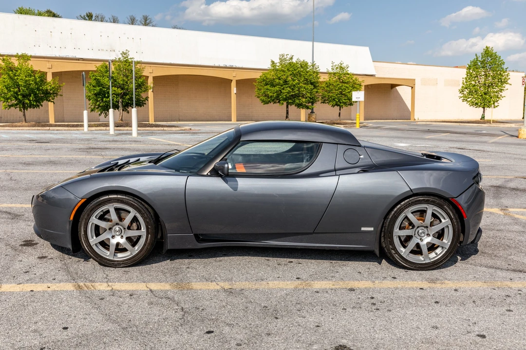 2008 Tesla Roadster - Image 17 of 31