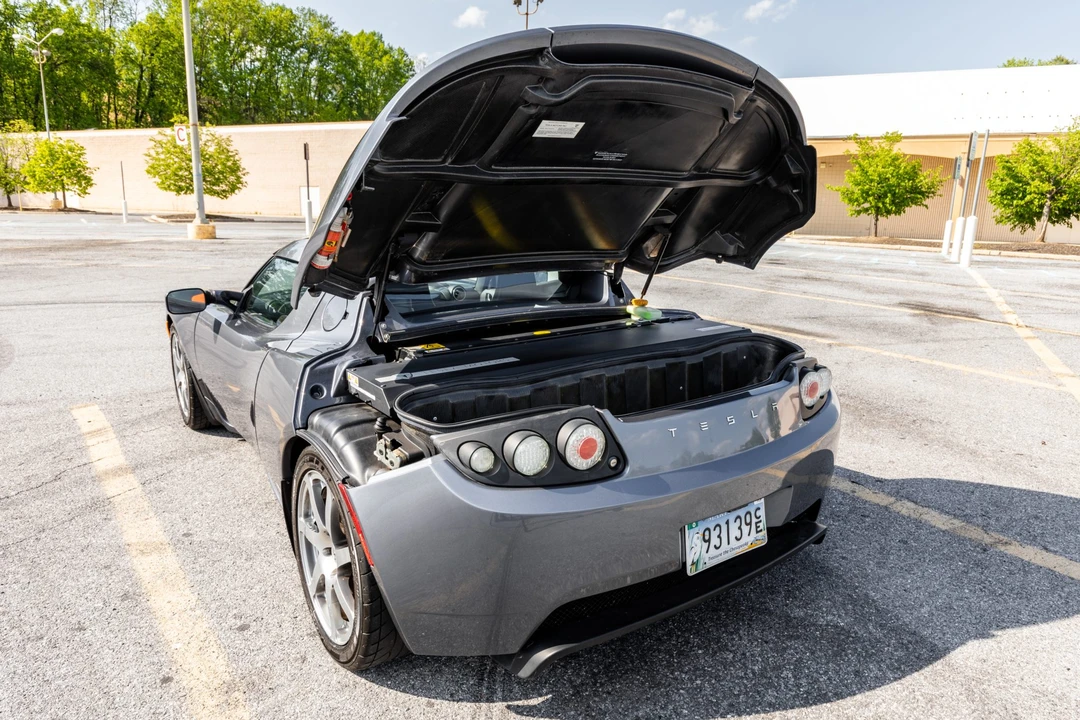 2008 Tesla Roadster - Image 25 of 31